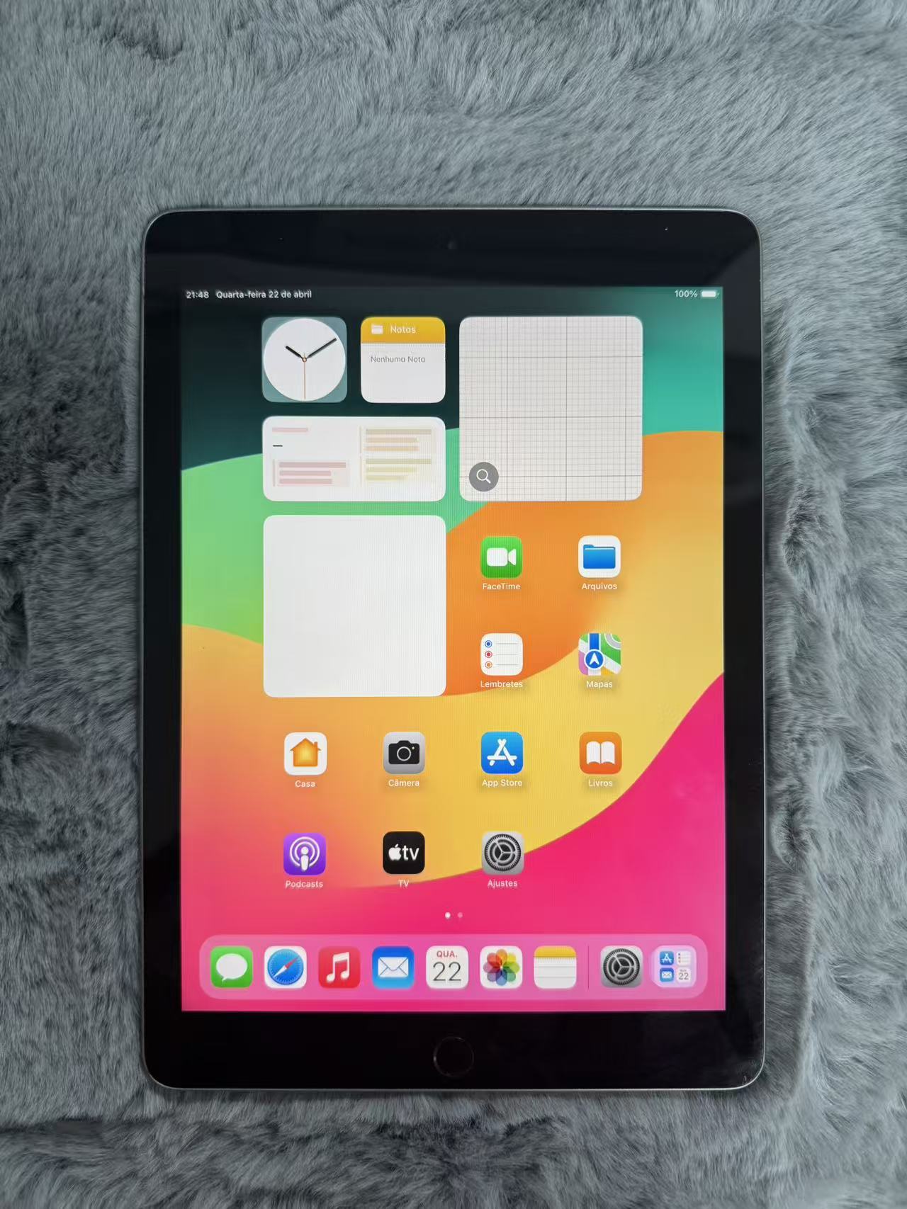 iPad Outro ângulo